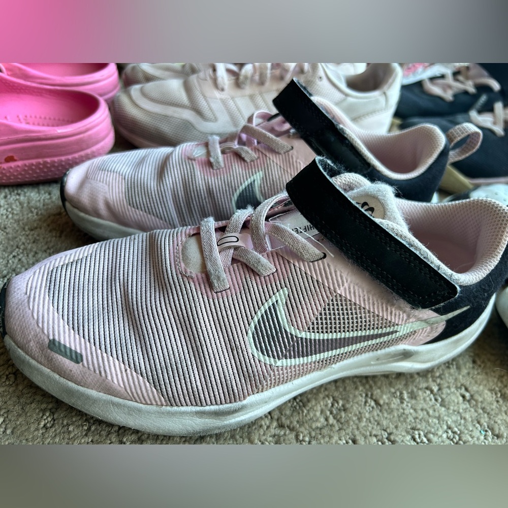 7 pairs of Girls shoes,Nike,Croc,Vans,Puma,Adidas -Size2/2.5/3 - Picture 5 of 10